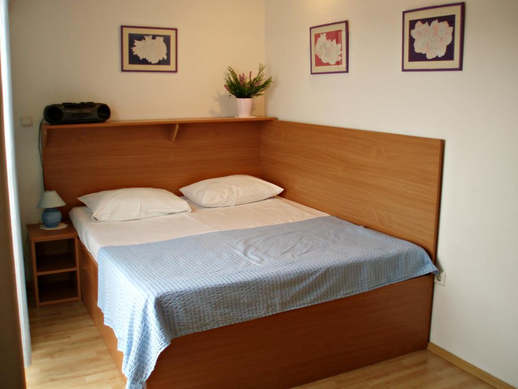 Apartments Tatjana Pag Eksteriør billede
