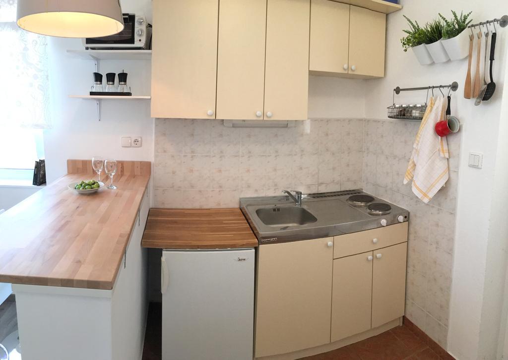Apartments Tatjana Pag Eksteriør billede